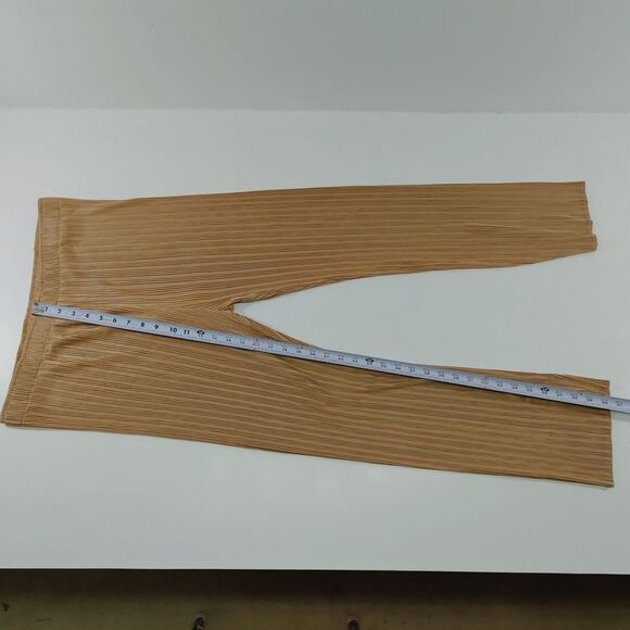 Elegant Pleated Straight Leg Pants in Beige Ribbed Stretchy Trousers Size XL - Picture 4 of 8